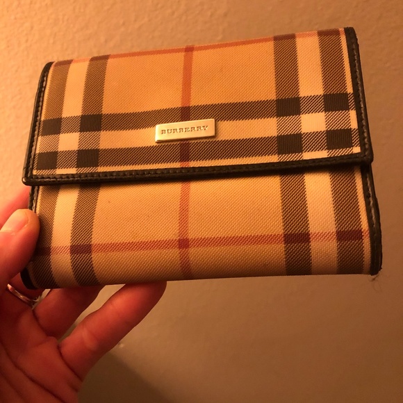 Burberry Wallet - Picture 1 of 6